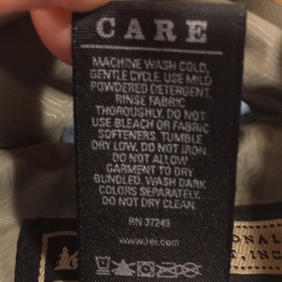 REI Puffer Vest - Picture 8 of 8